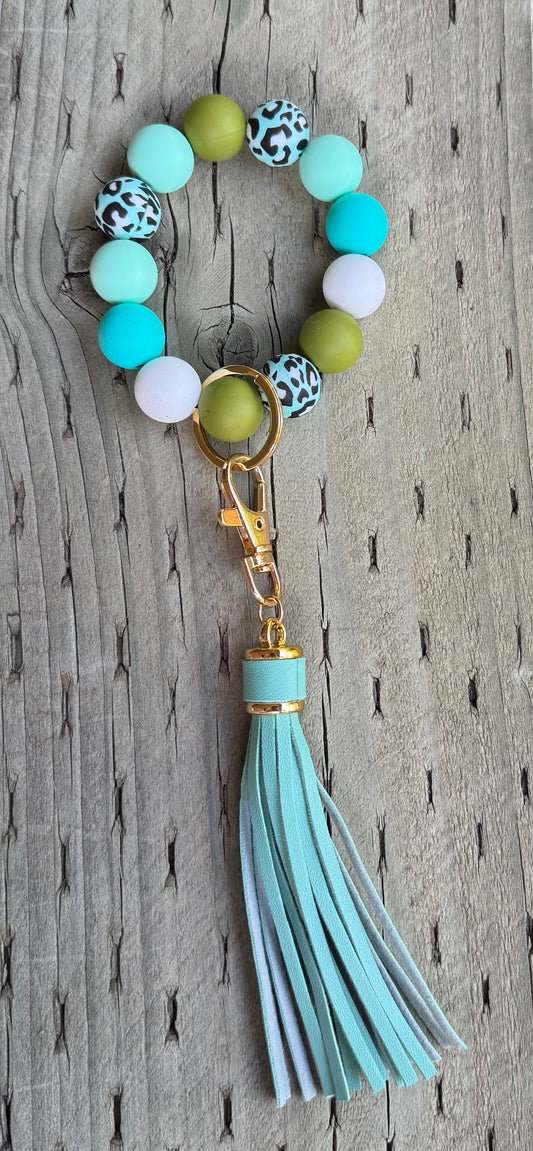 Leopard beaded wristlet